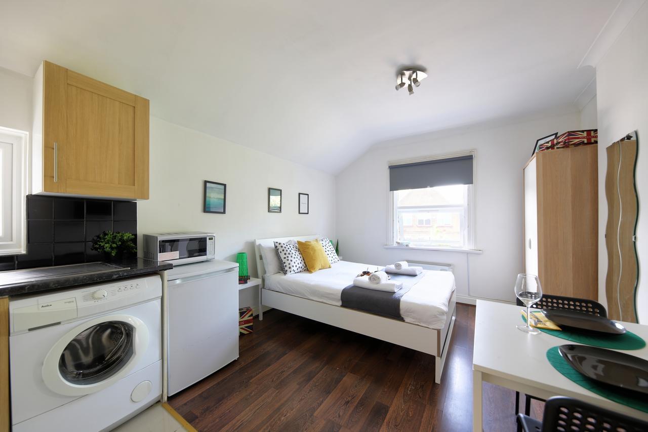 Willesden Short Let London Apartments Wembley エクステリア 写真